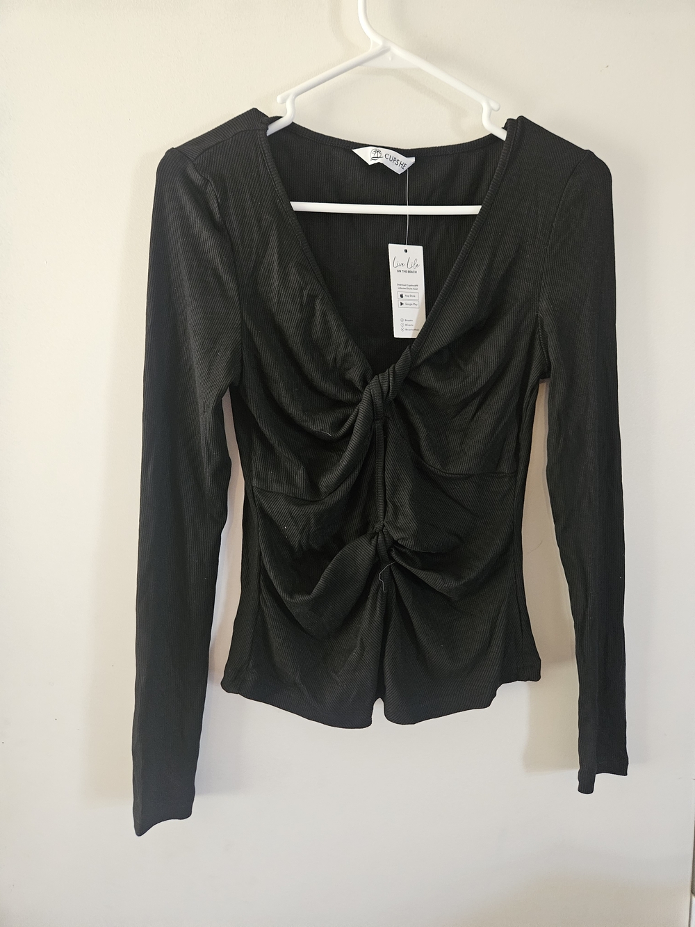 Cupshe Black Long-Sleeve Ruched Front Top